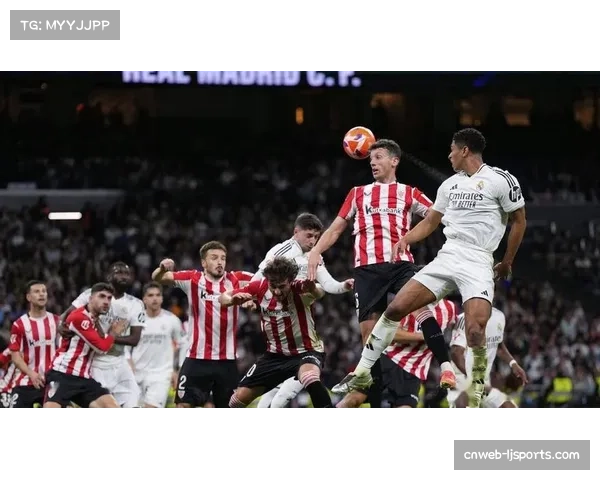 皇马2-1险胜塞维利亚，补时阶段由巴尔韦德远射绝杀。